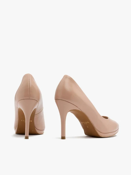 Beigefarbene Pumps mit beschichtetem Stilettoabsatz