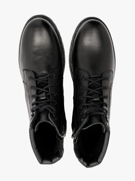 Schwarze Herrenstiefel