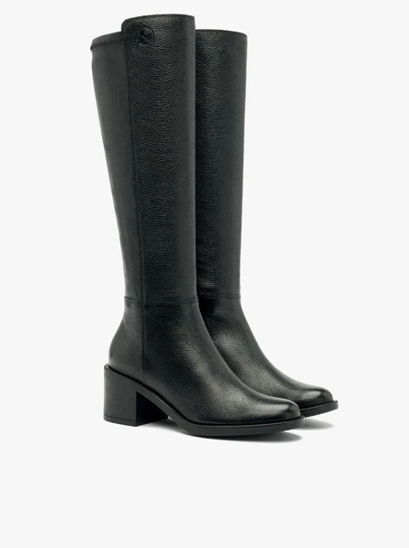 Schwarze Damenstiefel mit schmalem Schaft