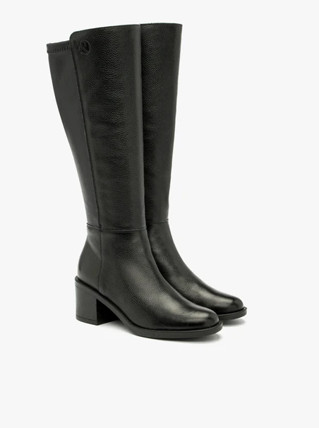 Schwarze Damenstiefel mit breitem Schaft
