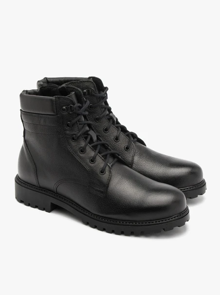 Schwarze Herrenstiefel