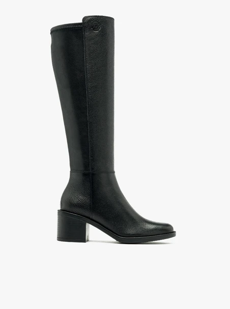 Schwarze Damenstiefel mit schmalem Schaft
