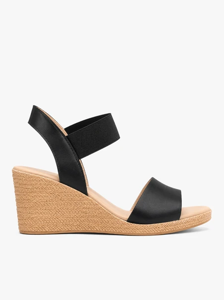 Schwarze Plateausandalen