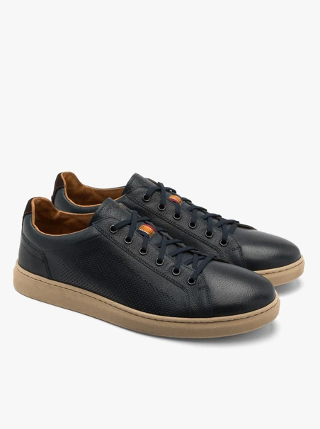 Marineblaue sportliche Halbschuhe für Männer mit beigem Boden