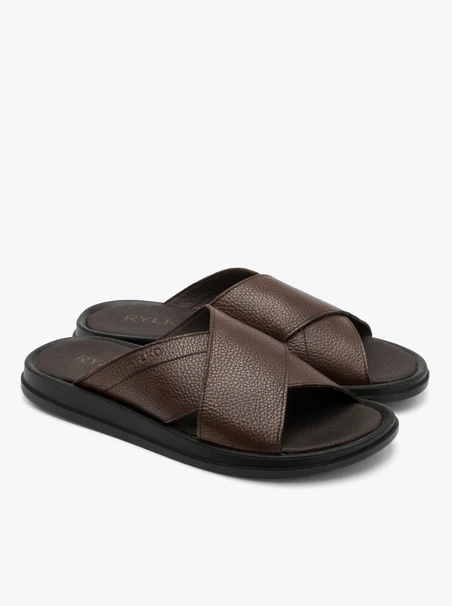 Braune Herren-Flip-Flops mit geprägtem Logo