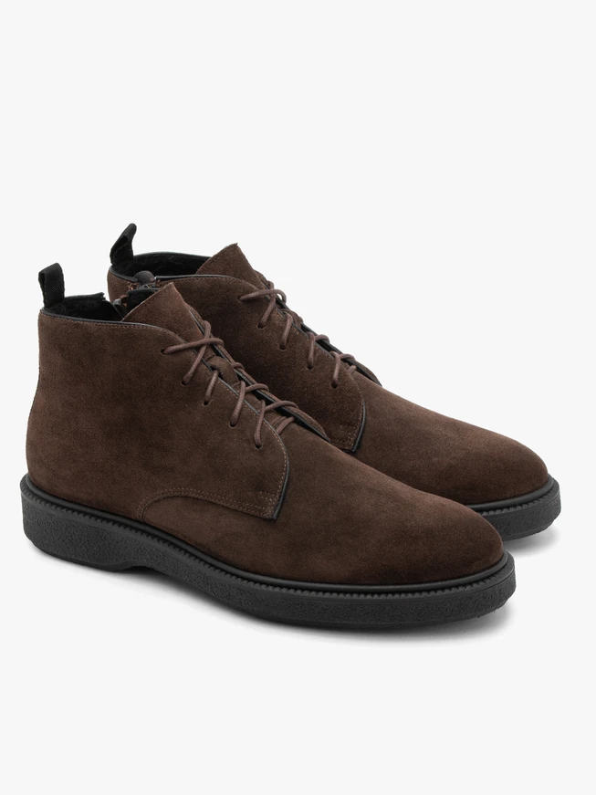 Herrenstiefel aus Veloursleder im Freizeitstil