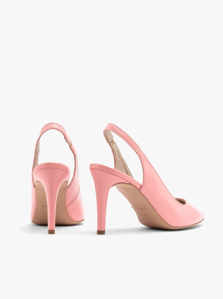 Rosa Damenpumps mit Riemen an der Ferse