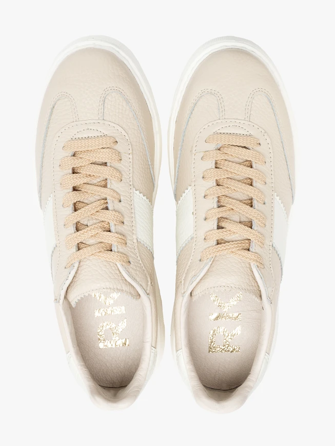 Sportliche Damen-Halbschuhe in Beige mit weißen Einsätzen