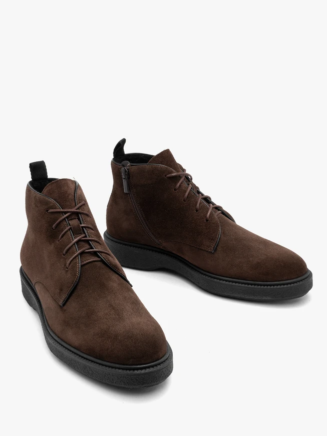 Herrenstiefel aus Veloursleder im Freizeitstil