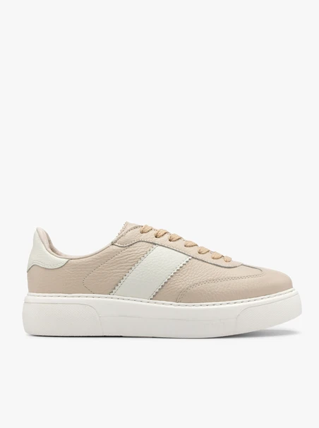 Sportliche Damen-Halbschuhe in Beige mit weißen Einsätzen