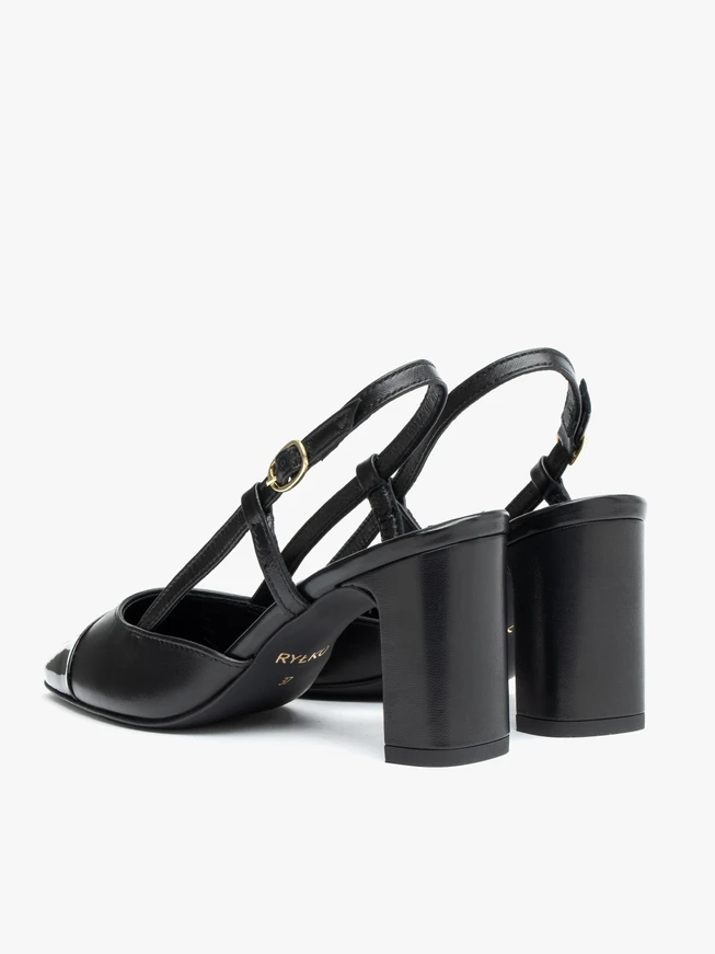 Schwarze Slingback-Pumps ohne Absatz