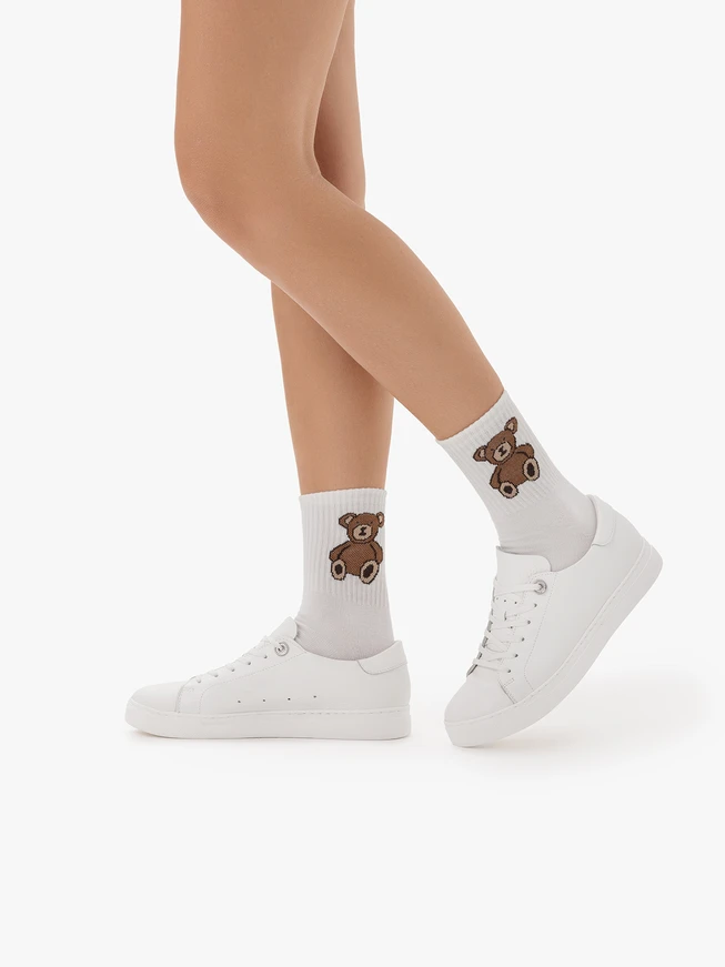 Weiße Damensocken aus Baumwolle mit dekorativem Aufdruck