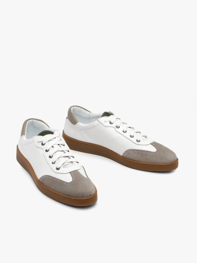 Weiße Schnürschuhe für Männer