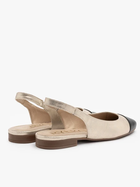 Platinfarbene Slingback-Ballerinas mit schwarzem Nasenriemen