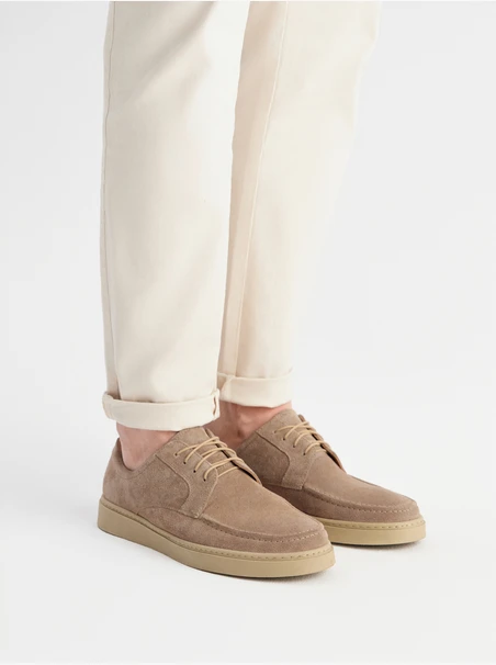 Beige Halbschuhe für Männer
