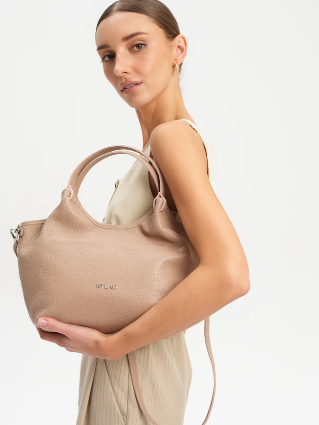 Beigefarbene Shopper-Tasche mit Henkel und Riemen