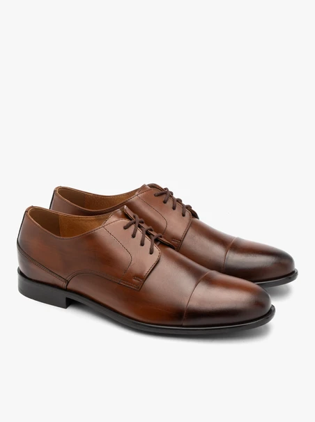 Klassische formelle Herrenschuhe