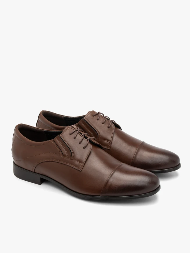 Braune Herren Schnürhalbschuhe