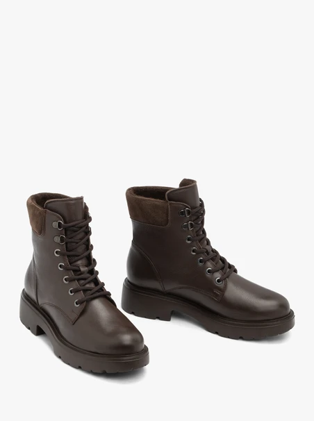 Braune Vollnarbenlederstiefel