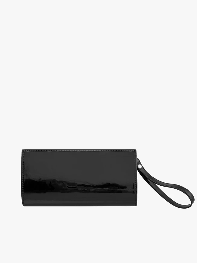 Schwarz lackierte Ketten-Clutch-Tasche