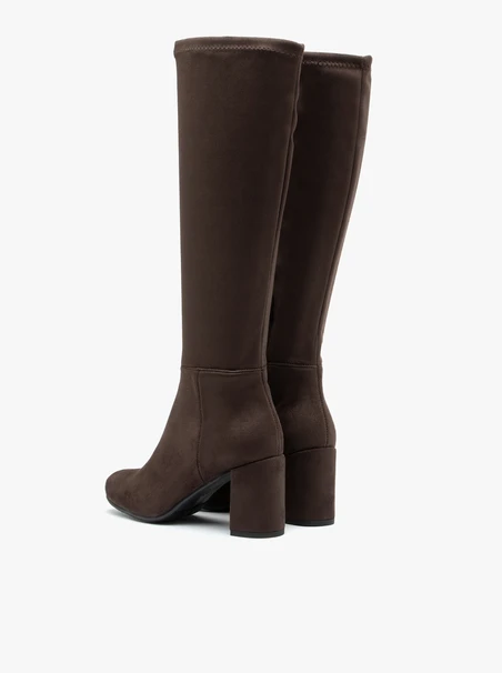 Braune Stiletto-Stiefel mit Gummisohle