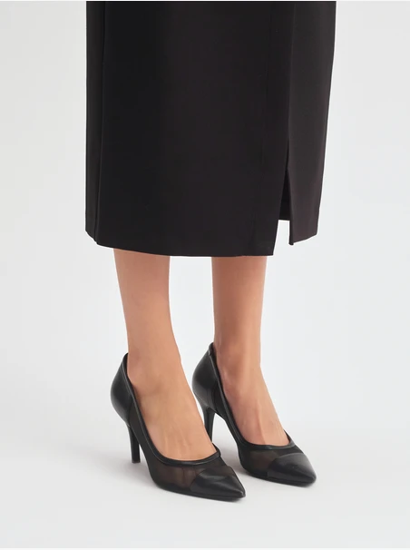 Schwarze Netz-Pumps für Frauen