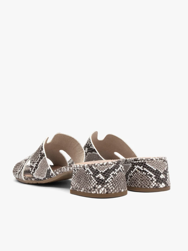 Damen-Flip-Flops mit Schlangenhautmuster und Cut-Outs