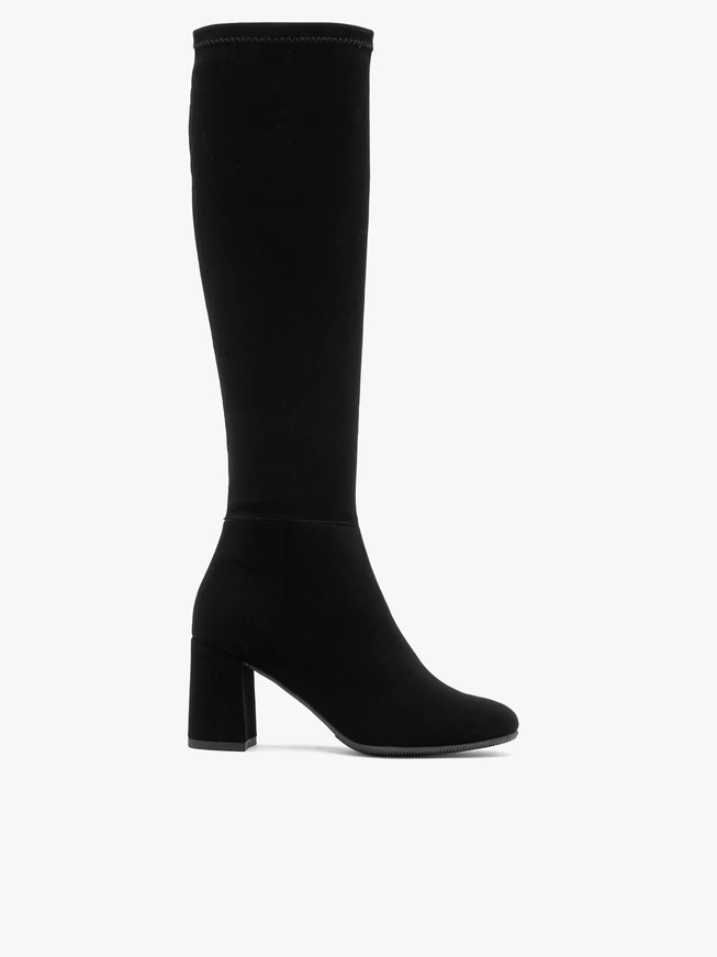Schwarze Gummistiefel mit Absatz