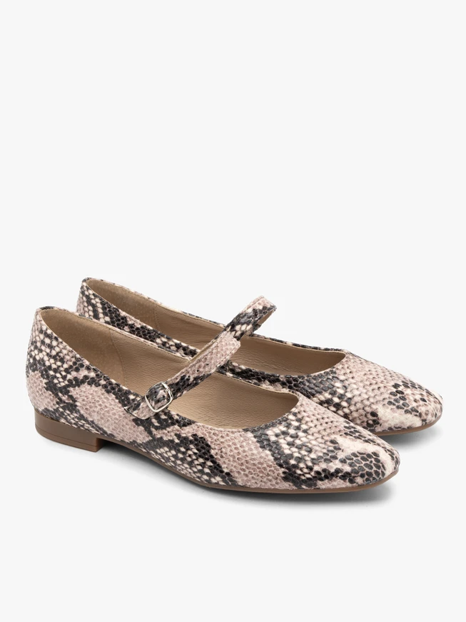 Ballerinas mit Tiermuster und Gürtel