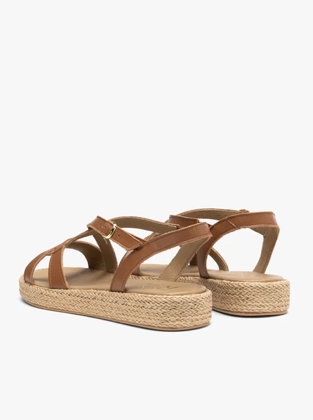 Hellbraune Damensandalen mit Schnürsenkel