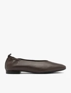 Braune Ballerinas mit eckiger Zehe