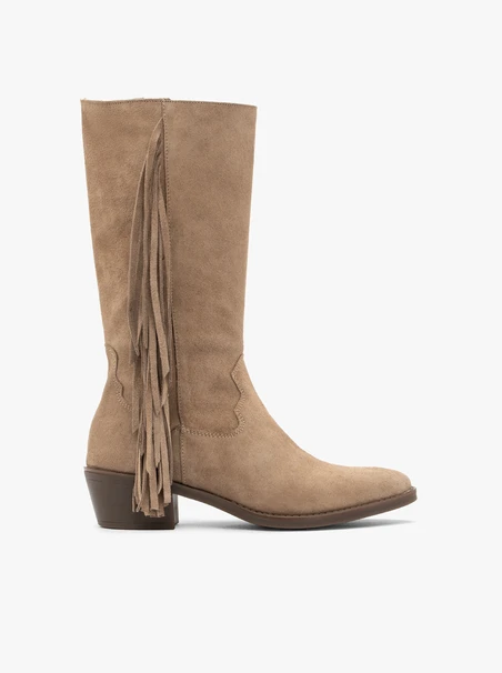 Sandfarbene Boho-Stiefel mit Quasten