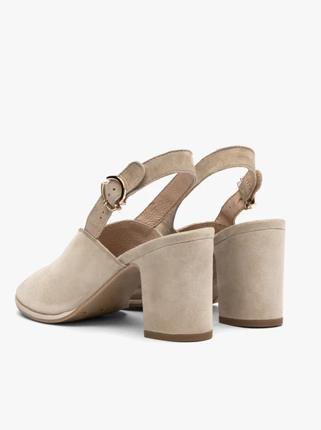 Beige Damen-Sandalen mit Absatz