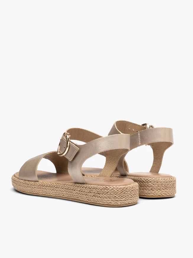 Flache Damen-Sandalen aus Platin