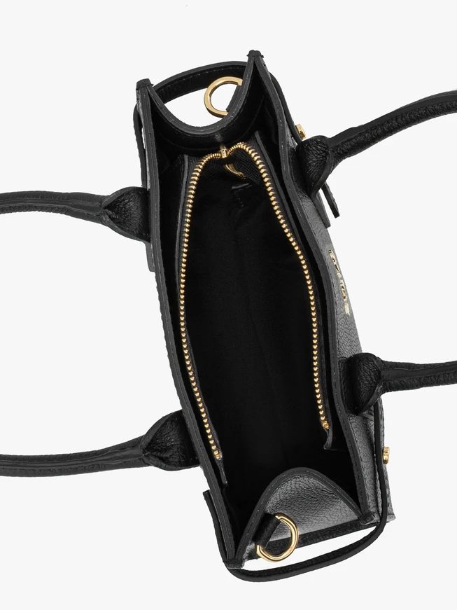Schwarze Handtasche aus klassisch genarbtem Leder