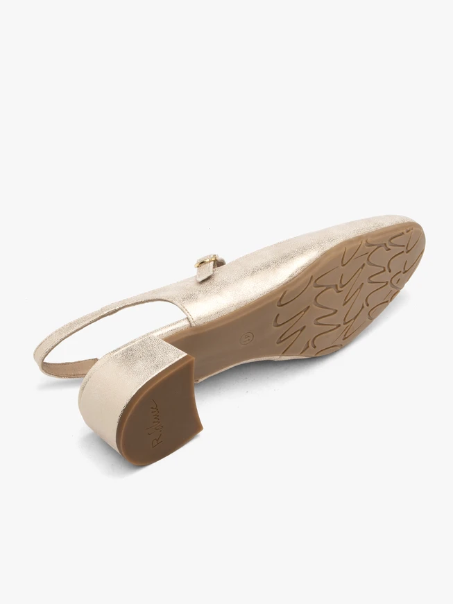 Pumps mit niedrigem Absatz aus Platin