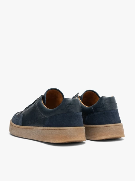 Marineblaue sportliche Halbschuhe