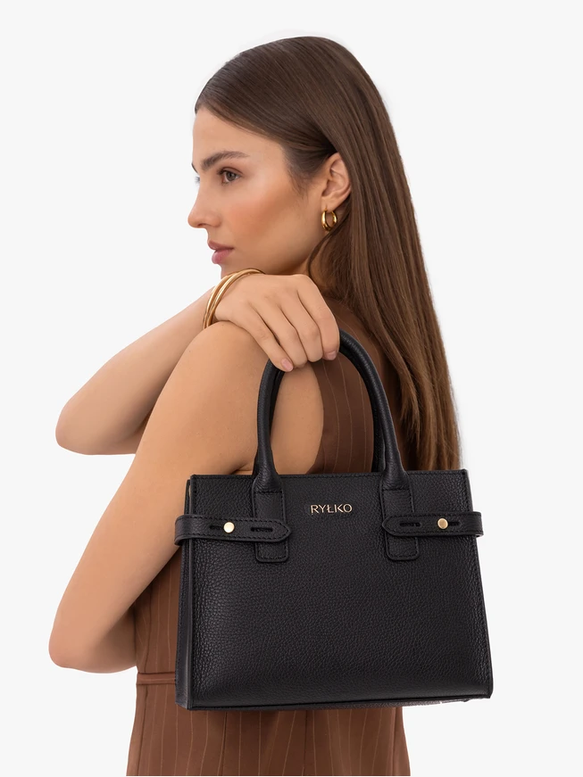 Schwarze Handtasche aus klassisch genarbtem Leder
