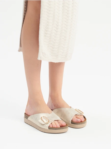 Flache Damen-Flip-Flops aus Platin