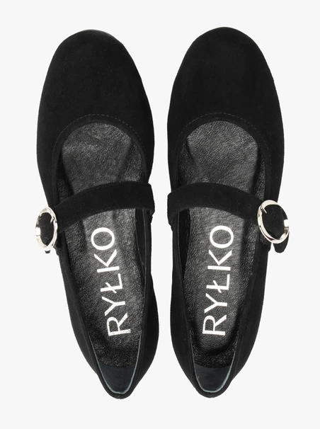 Schwarze Ballerinas aus Veloursleder mit großem Schnallenverschluss