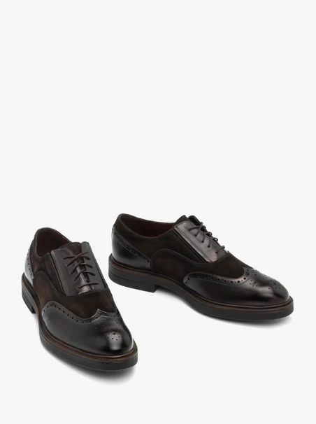 Dunkelbraune Halbschuhe aus gebundenem Leder
