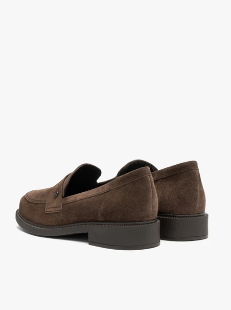 Dunkelbraune Veloursmokassins