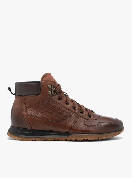 Braune isolierte Stiefel
