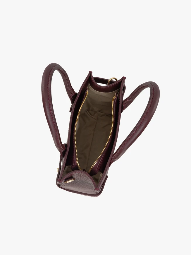 Kastanienbraune Handtasche aus Vollnarbenleder