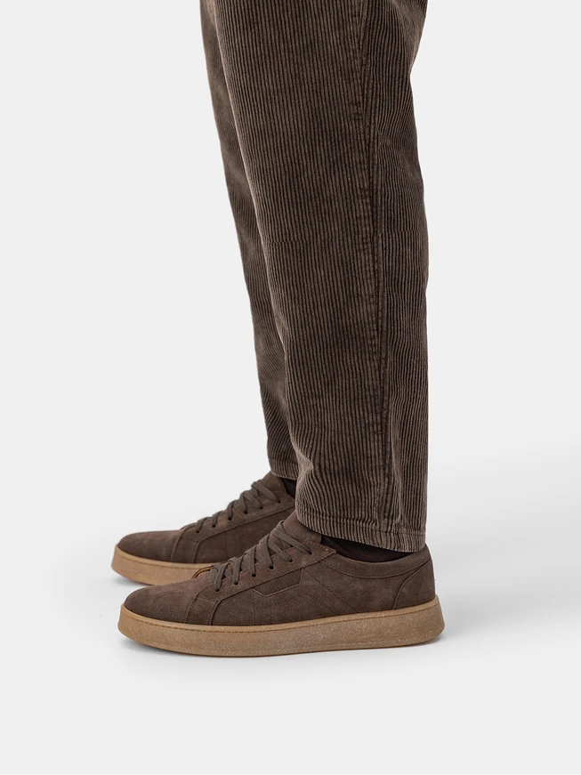 Graue Velourshalbschuhe