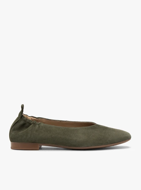 Grüne Ballerinas mit eckiger Zehe