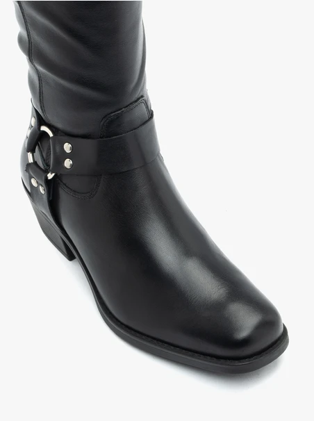 Schwarze Biker-Stiefel aus genarbtem Leder