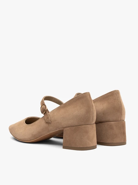 Hellbraune Pumps mit festem Absatz