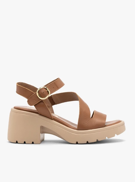 Hellbraune Damen Plateausandalen