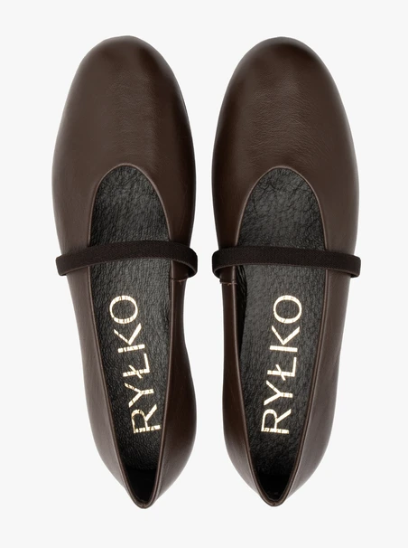 Minimalistische Ballerinas aus Schokolade für Frauen